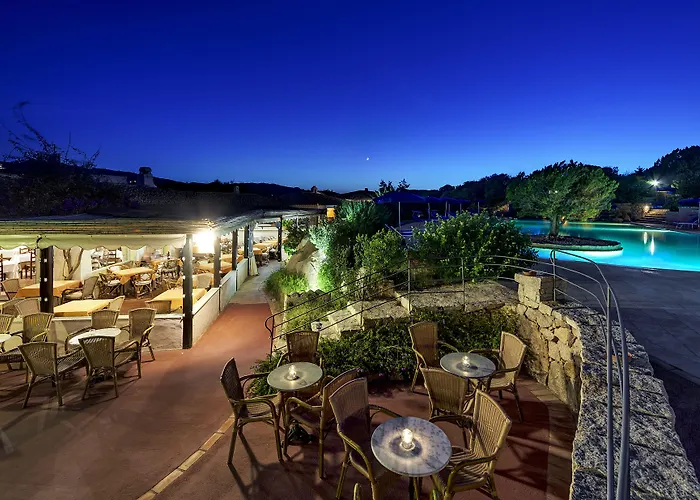 Colonna Country Club 切尔沃港