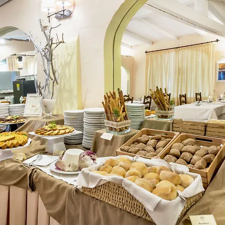 Colonna Country Club ホテル