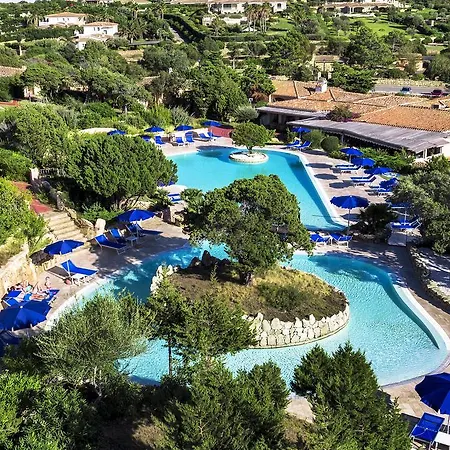 Colonna Country Club ホテル 4*